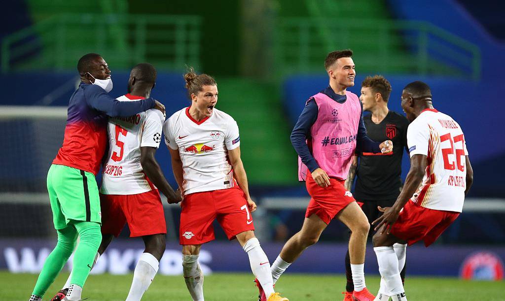  莱比锡RB青年军发威，德甲赛场刮起青春风暴  